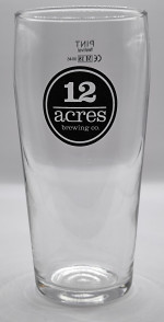 12 Acres 2018 pint glass glass